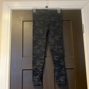 Spanx seamless camo leggings